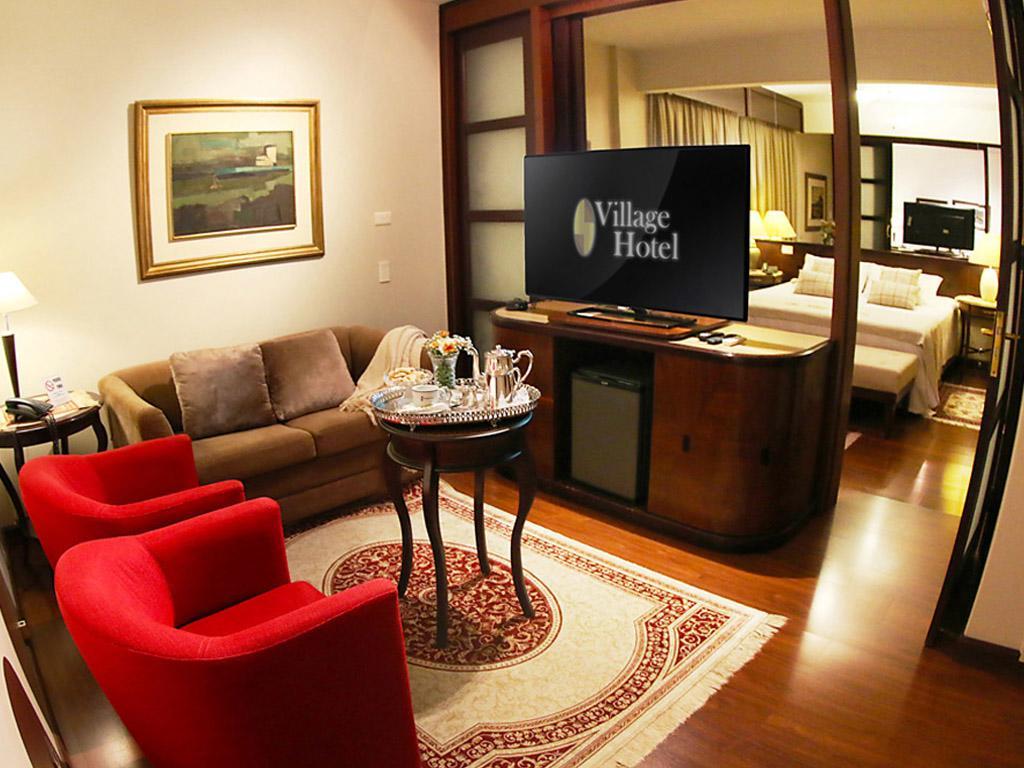 Village Hotel Ponta Grossa Kültér fotó