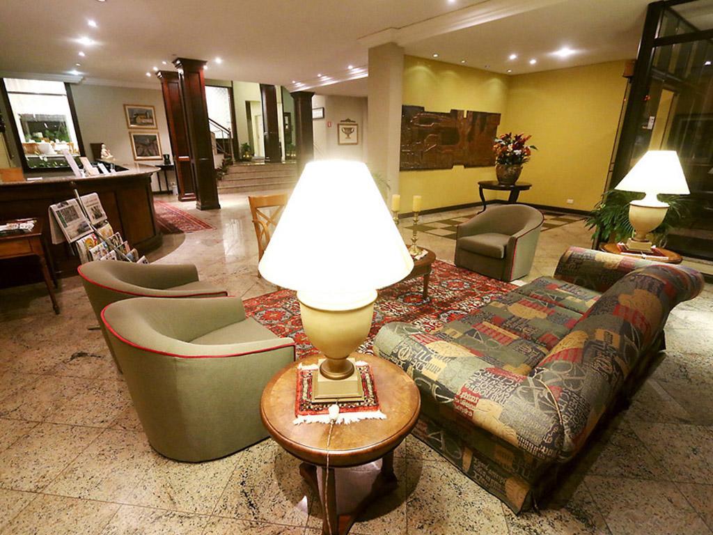 Village Hotel Ponta Grossa Kültér fotó
