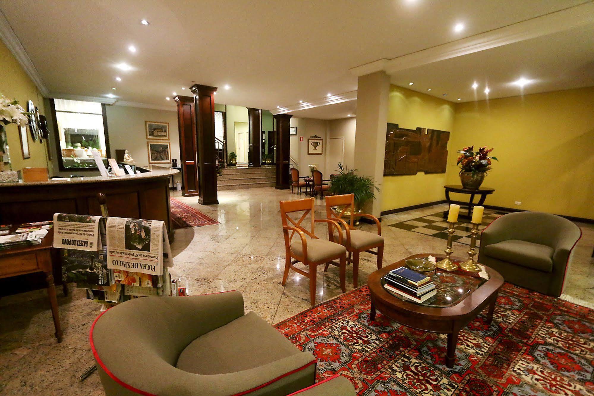 Village Hotel Ponta Grossa Kültér fotó